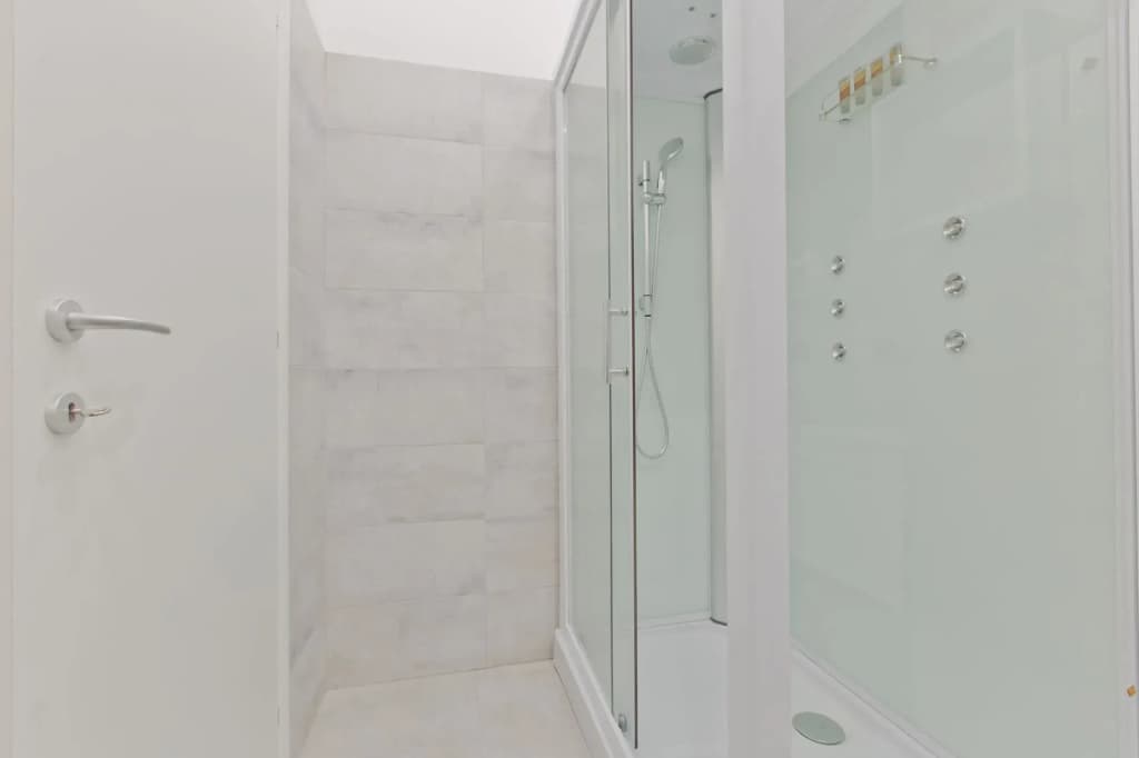 New Rome House 2 - photo 9