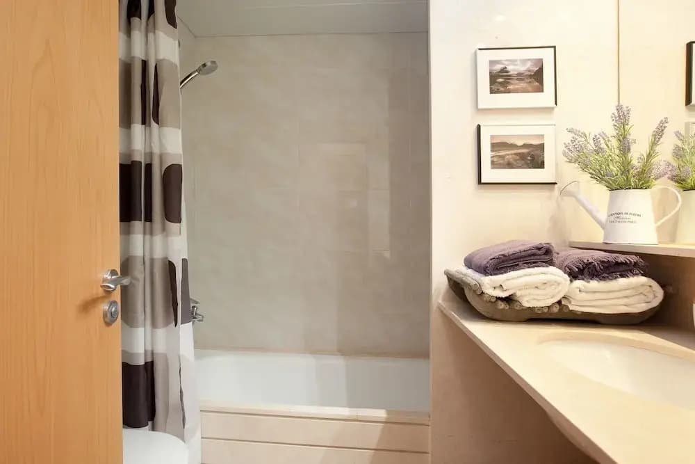 Barcelona Boutique - photo 9