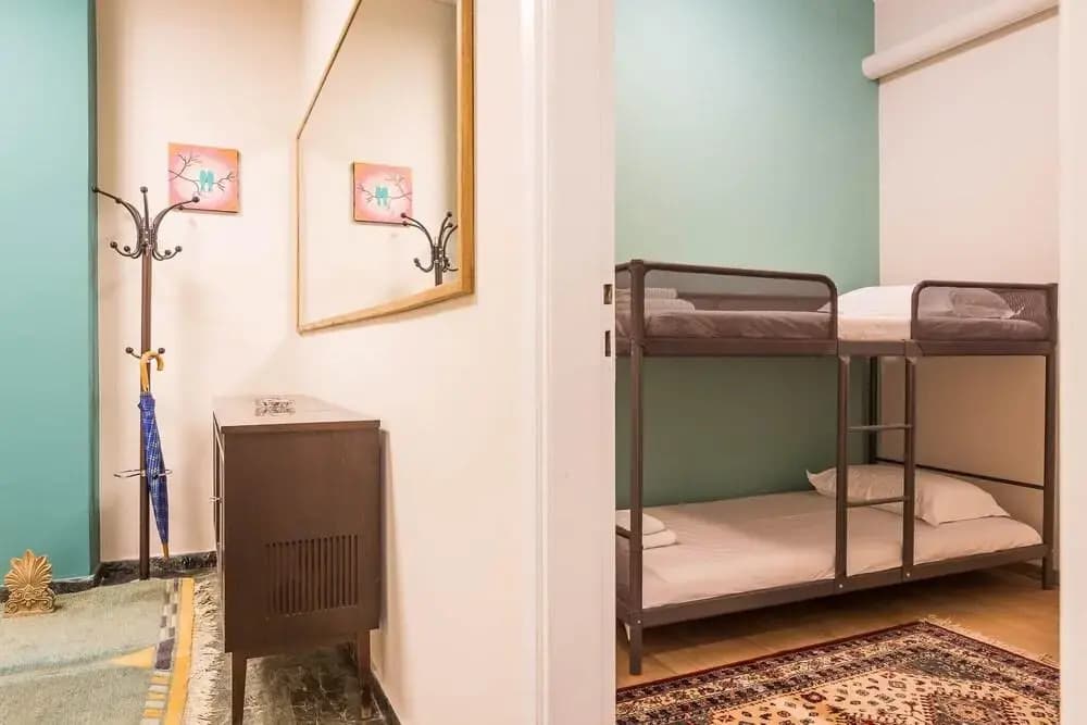 Three Bedrooms Apartment Under Acropolis - photo 2