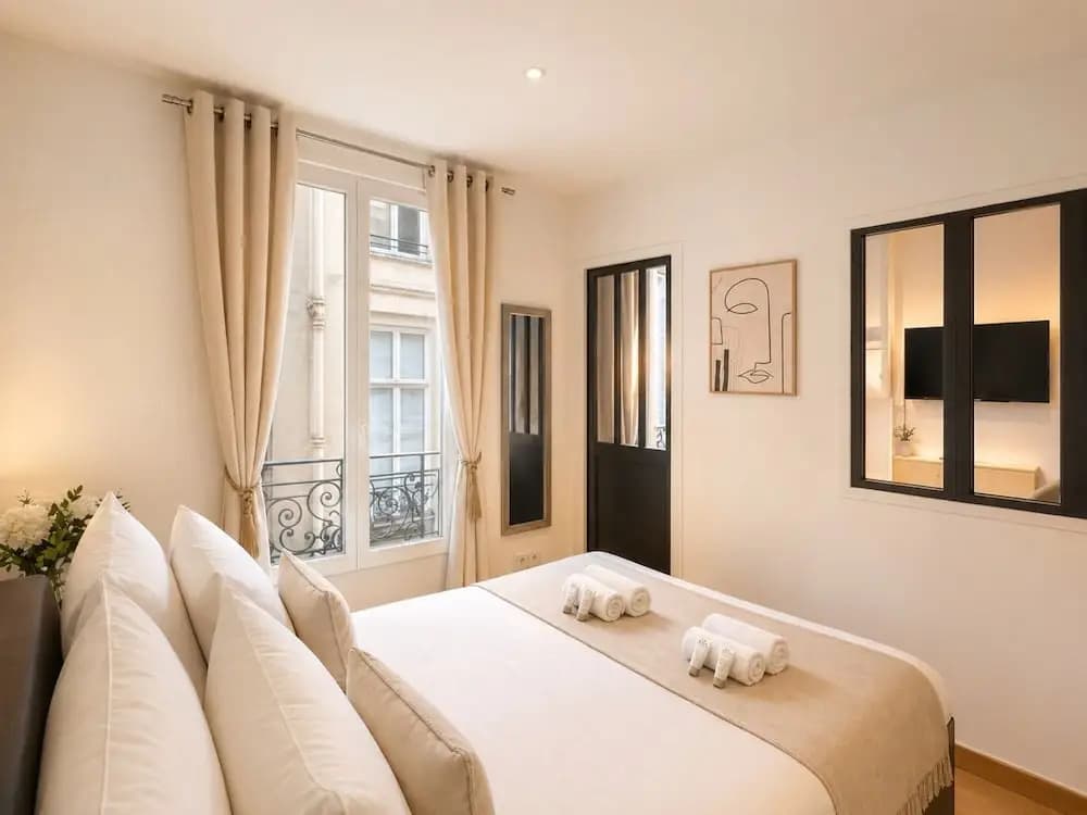 1613 Montmartre - photo 6