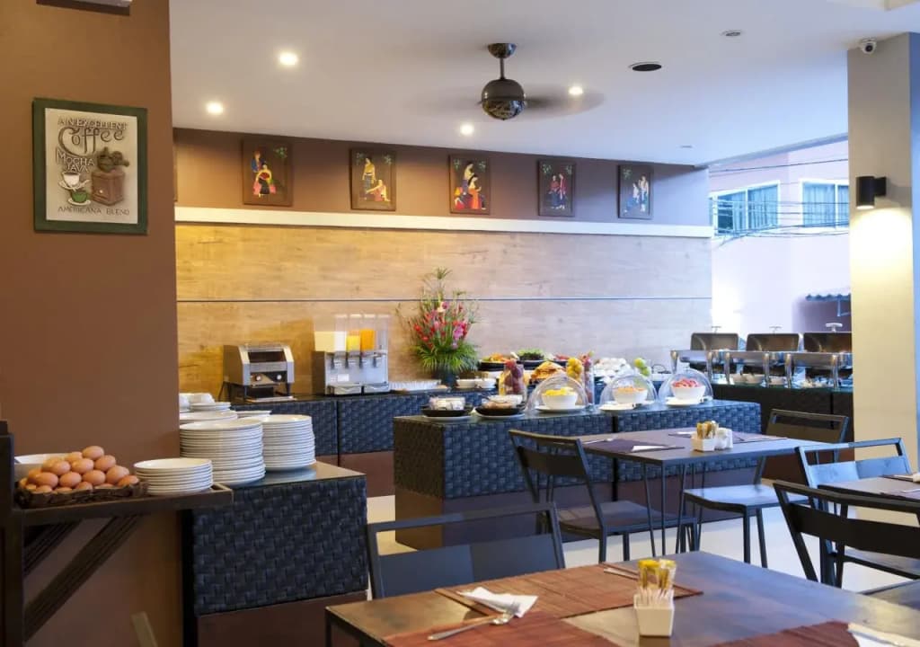 YouDee Hotel Patong (formerly Meir Jarr Hotel) - photo 30