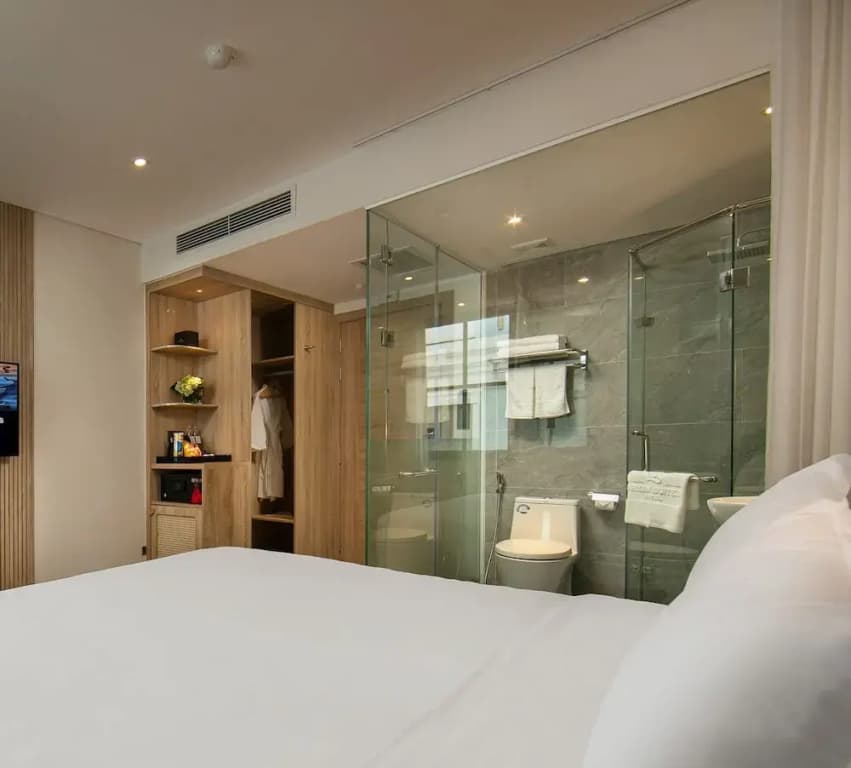 Green Suites Hotel Ha Long - photo 6