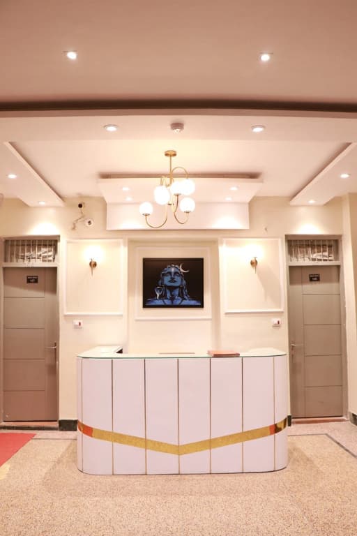 Hotel Amrit Near Old Delhi Railway Station - photo 1