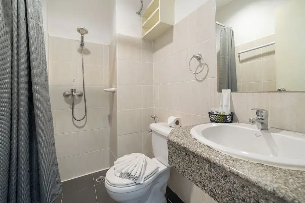 Patong Central Residence & Apartment - photo 9
