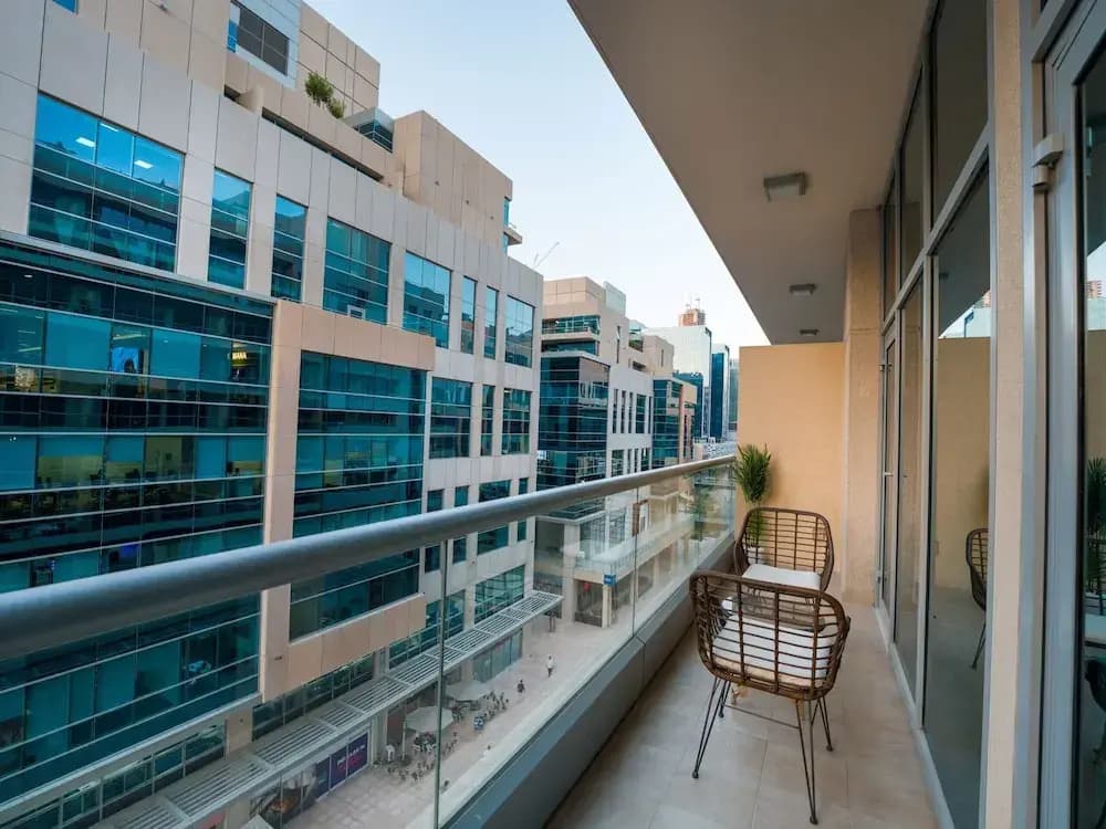 Easygo- Spacious 1bdr Bay Square Busbay - photo 14