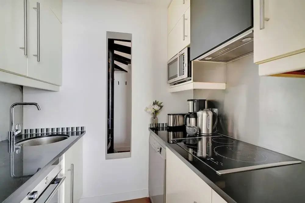 Chic Apartment - 2br/6p - Saint-ambroise - photo 13