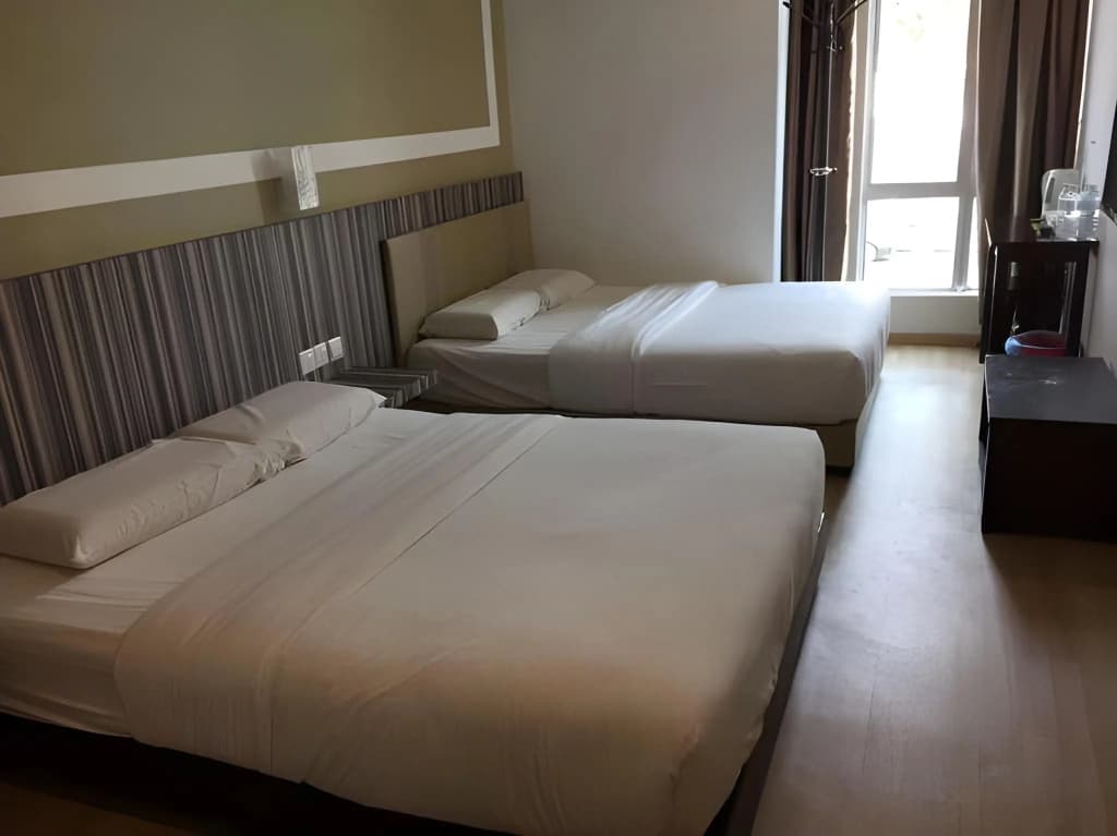 Sun Inns Hotel Laksamana - photo 3