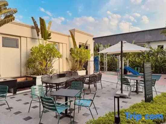 Apartment 2BR Picity Free Pool & Gym - photo 2