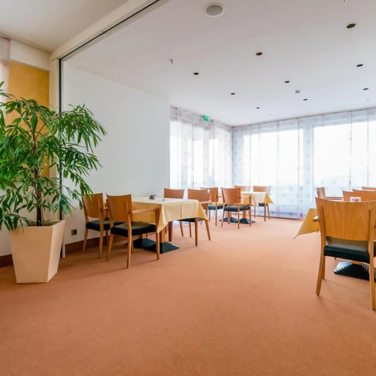 Schlosspark-Hotel - photo 18