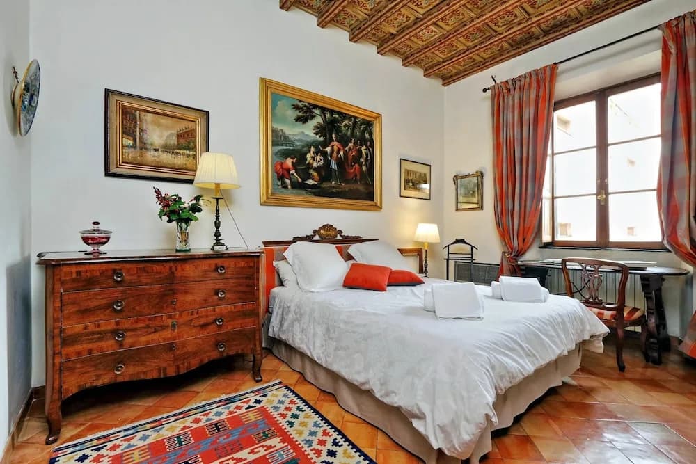 Treasurerome Colosseum Terrace 2BR - photo 3