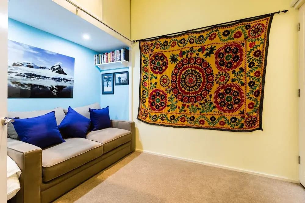 ALEXANDER, 2BDR South Melbourne House - photo 2