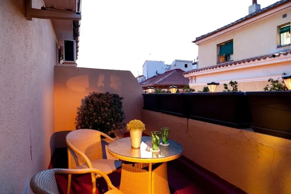 THC Tirso Molina Hostel - photo 20