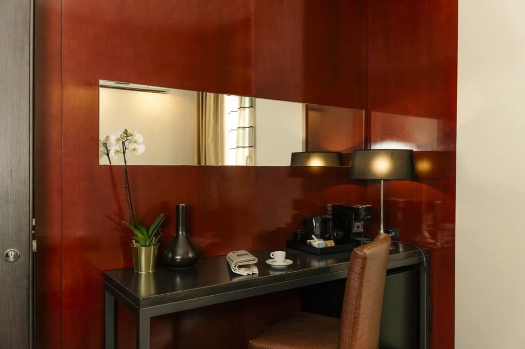 Hotel Cosmopolitan - photo 16