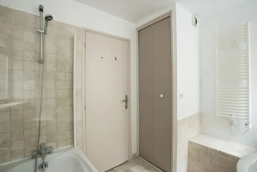 Parc Monceau - Courcelles Apartment - photo 7