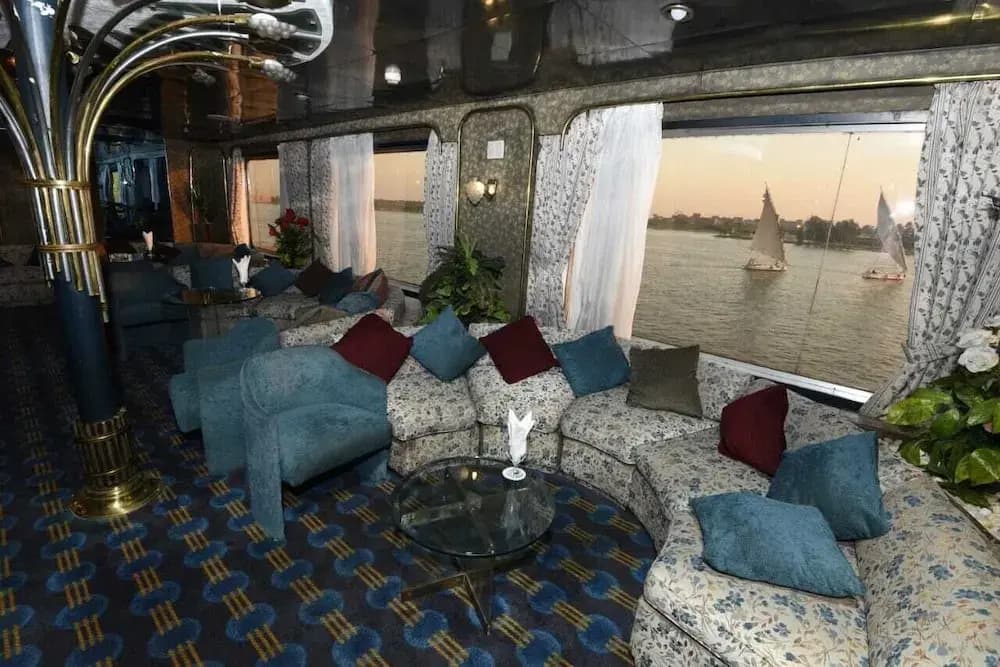 Diamond ship Hotel - photo 12