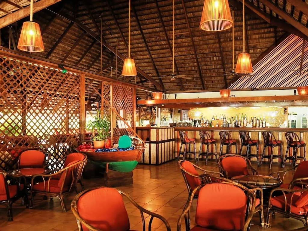 Madoogali Resort & Spa Maldives - photo 9
