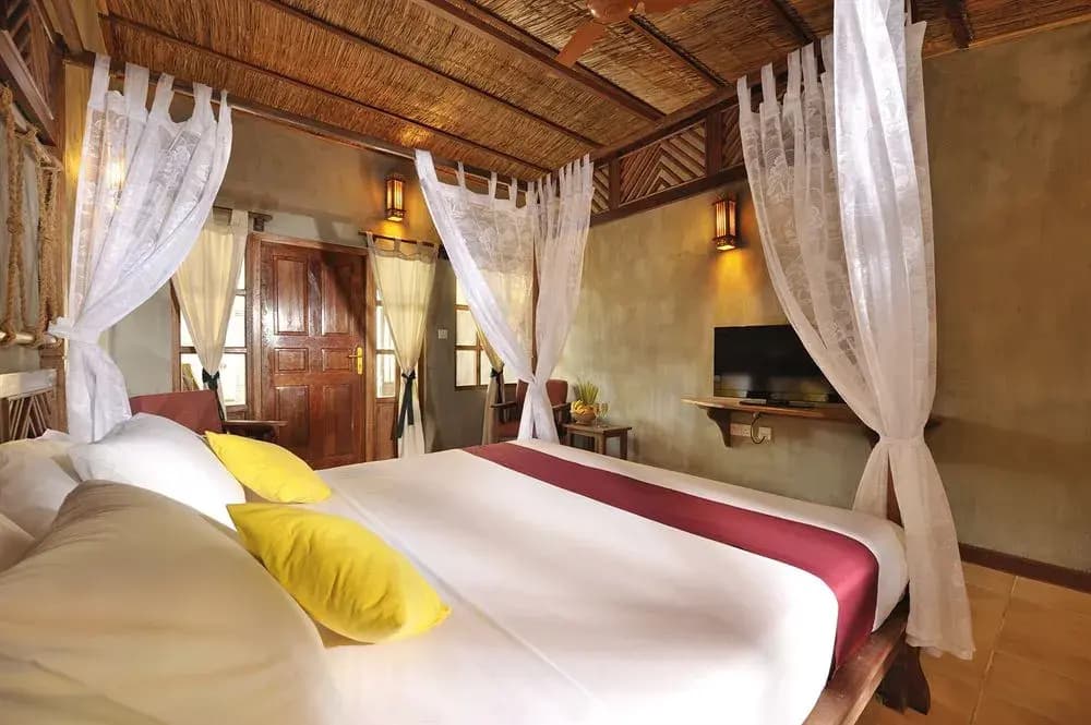 Fun Islands Resort - Maldives - photo 7