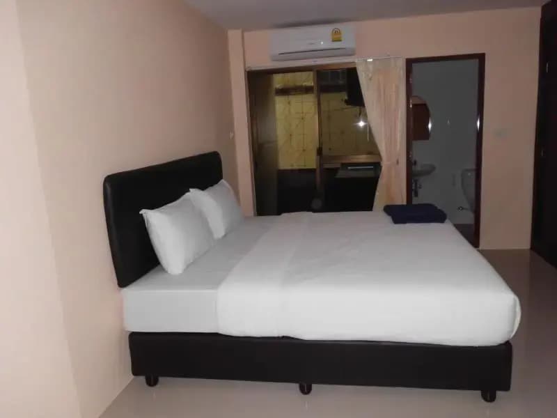 The Net Service Apartment - main photo