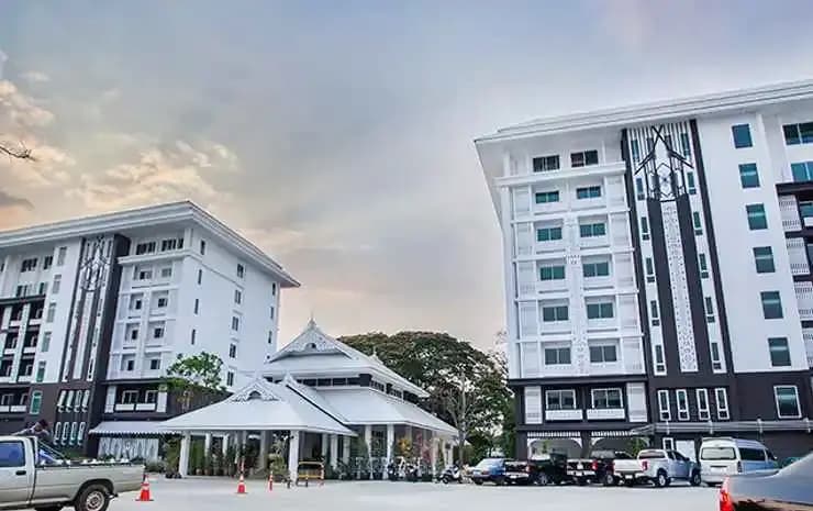 At Ruam Chok - photo 1