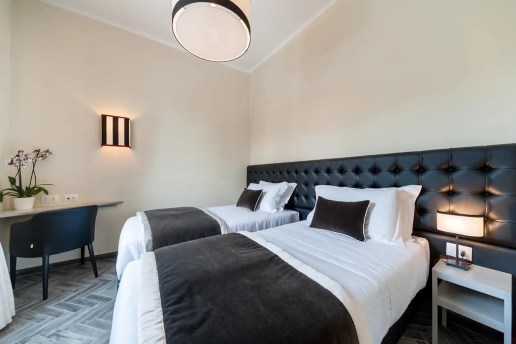 Foro Romano Luxury Suites - photo 2