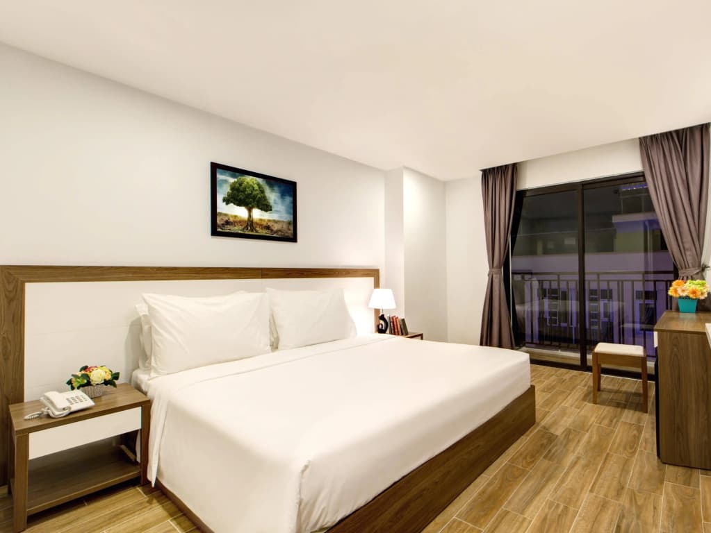 The Sol Hotel - photo 3