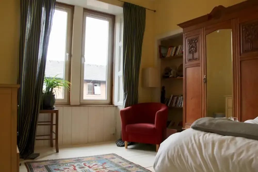 Edinburgh City Centre Quirky Flat - photo 2