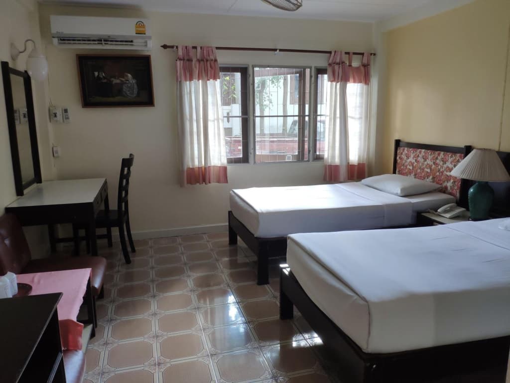 Changpuak Hotel - photo 6