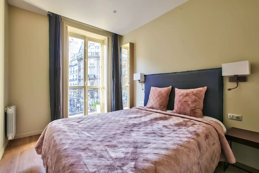 60 - Luxury Parisian Home Sebastopol 2DG - photo 3