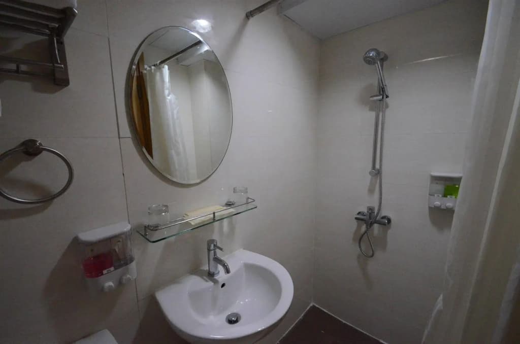 VP Apartments - photo 9
