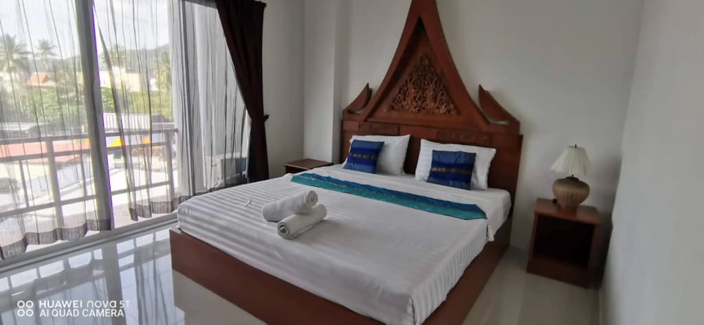 Sure Guesthouse - photo 8
