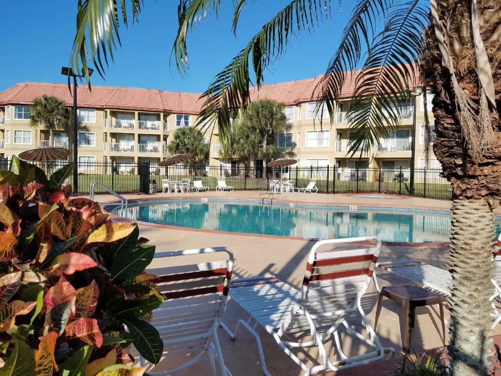 Parc Corniche Condominium Suite Hotel - photo 32