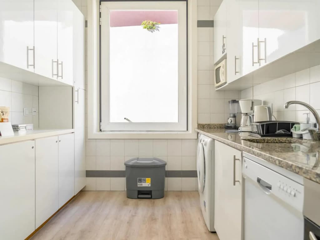 LV Premier Chiado CH4 Spacious, Central, Elevator - photo 16