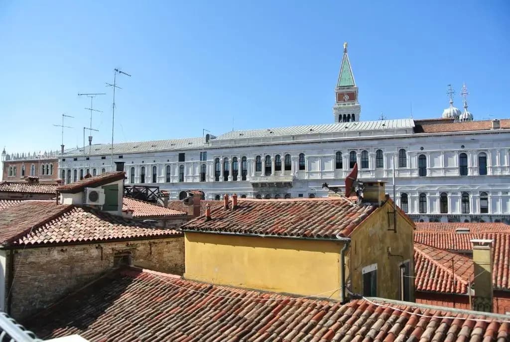 Hotel Antigo Trovatore - photo 1