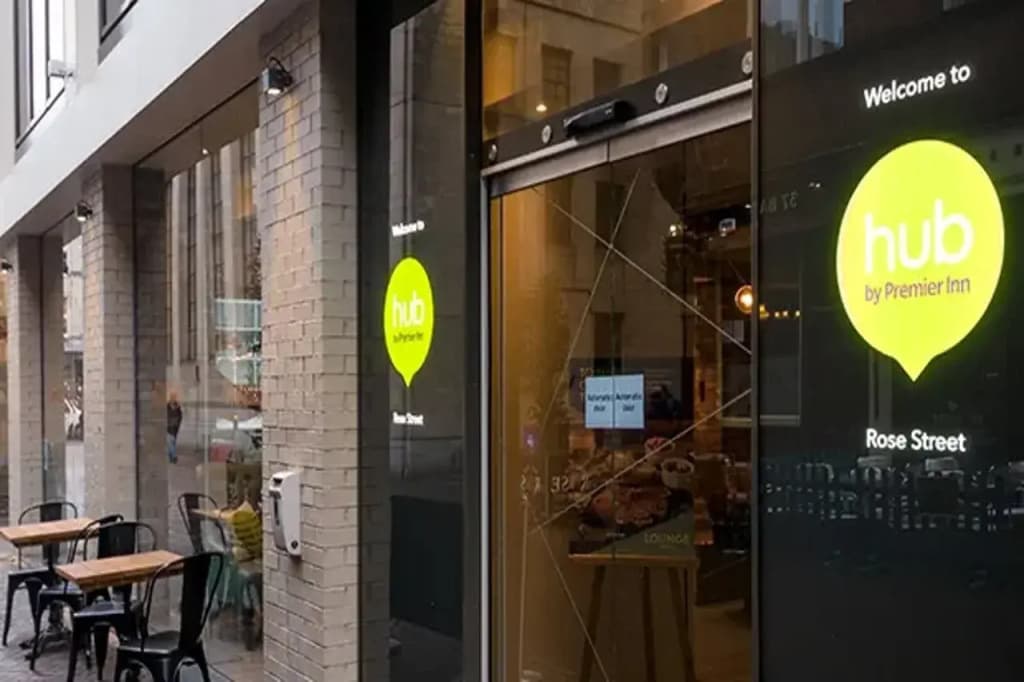 hub by Premier Inn Edinburgh Cc Rose Street - photo 2