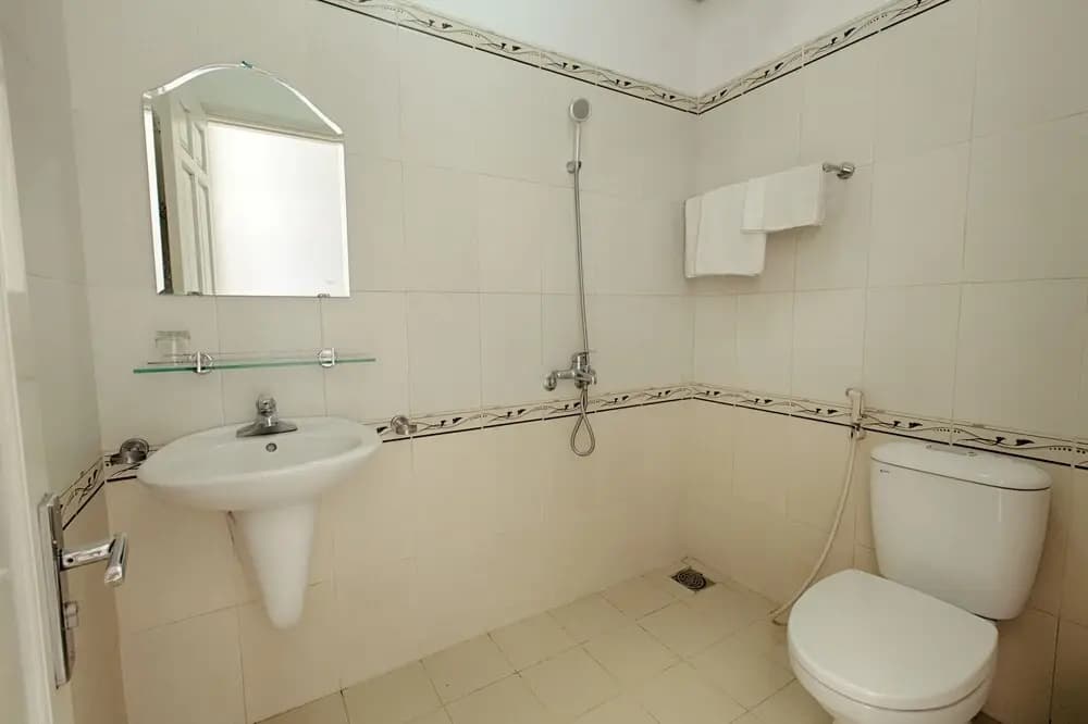 Green Moon Beach Hostel - photo 9