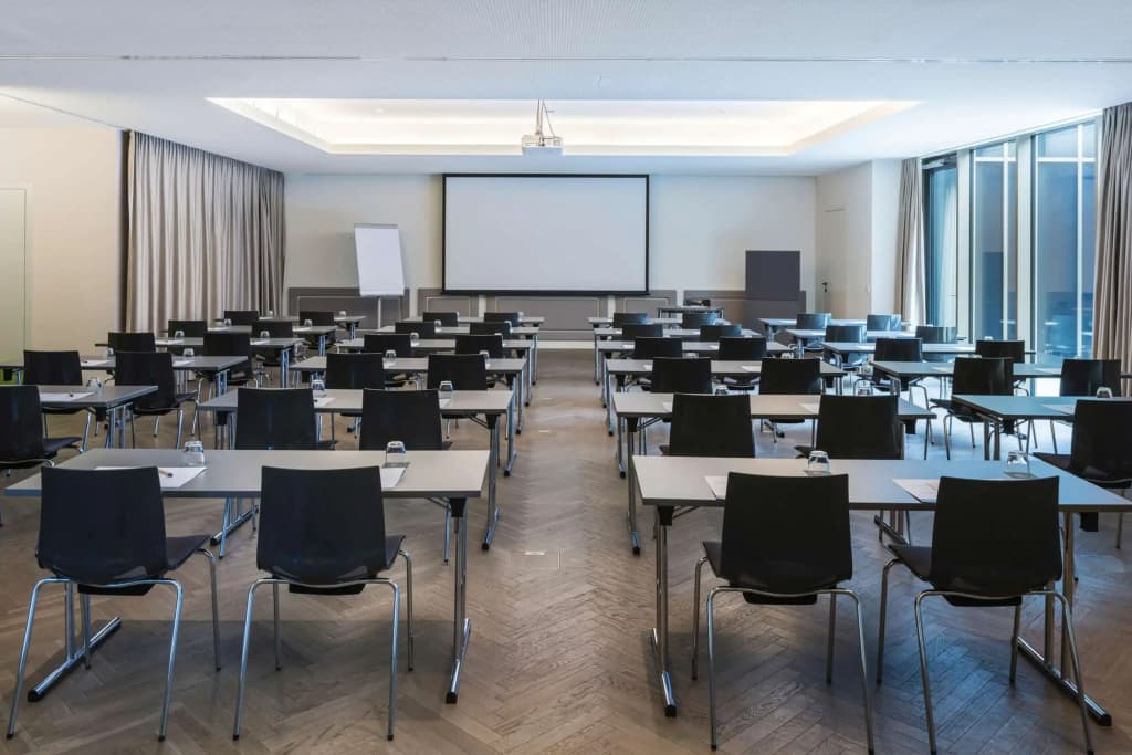 Crowne Plaza Vienna Hotel by IHG - photo 22