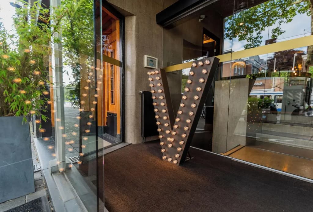 Hotel V Frederiksplein - photo 28