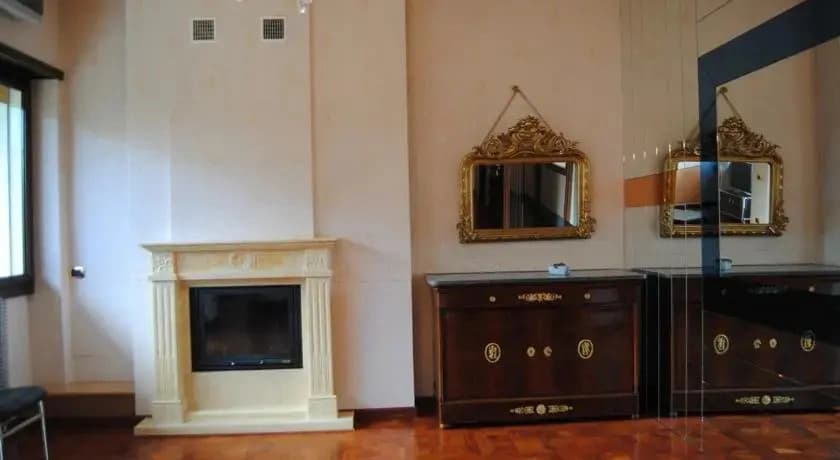 Vladi Luxury Aparthotel - photo 11