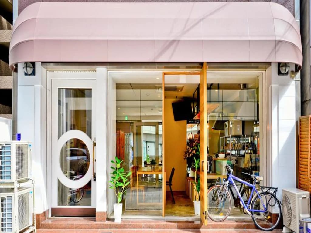 Beehive Hostel Osaka - photo 1