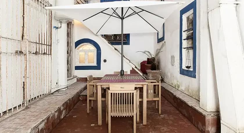 Blue House - photo 2