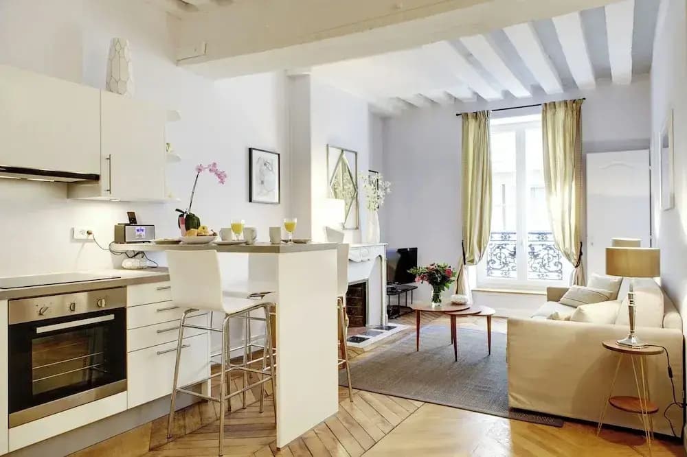 Paris Marais Central Residence - photo 17