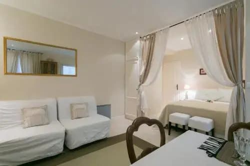 Quartier Latin Apartments - photo 2
