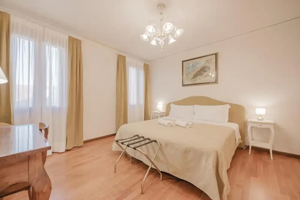Santo Stefano Palace Suite 3 - photo 15