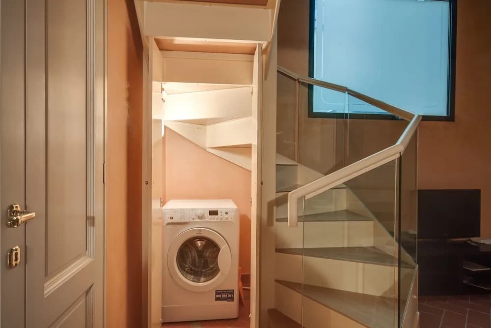 Florence Apartments - photo 14