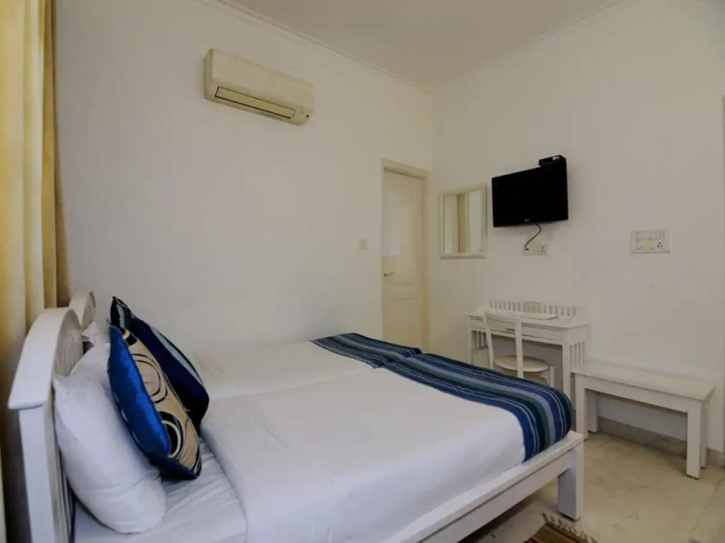 OYO Rooms Dwarka Sector 19 - photo 2