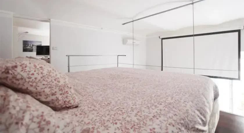 Modern Flat in Milan - photo 8