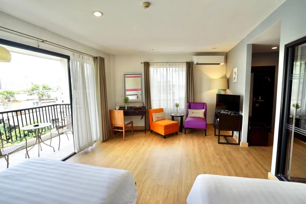 Hotel De Bangkok - photo 8