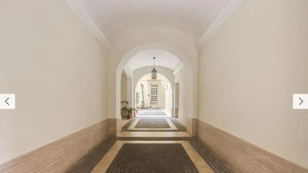Vatican Vanity - photo 19