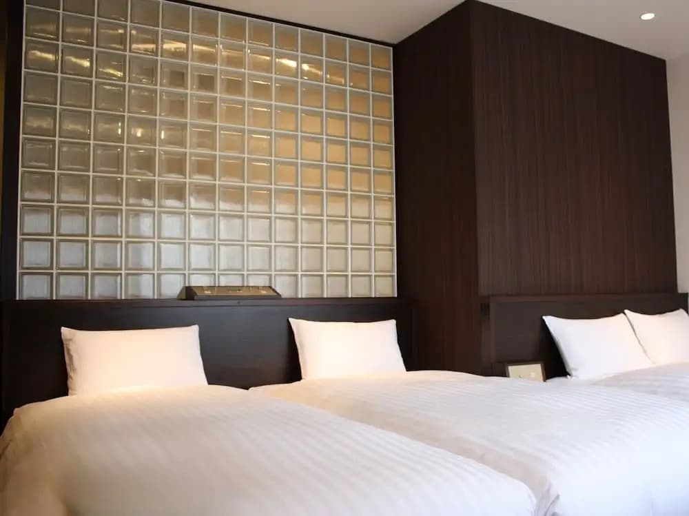 Wonz Shinsaibashi Namba Hotel - photo 7