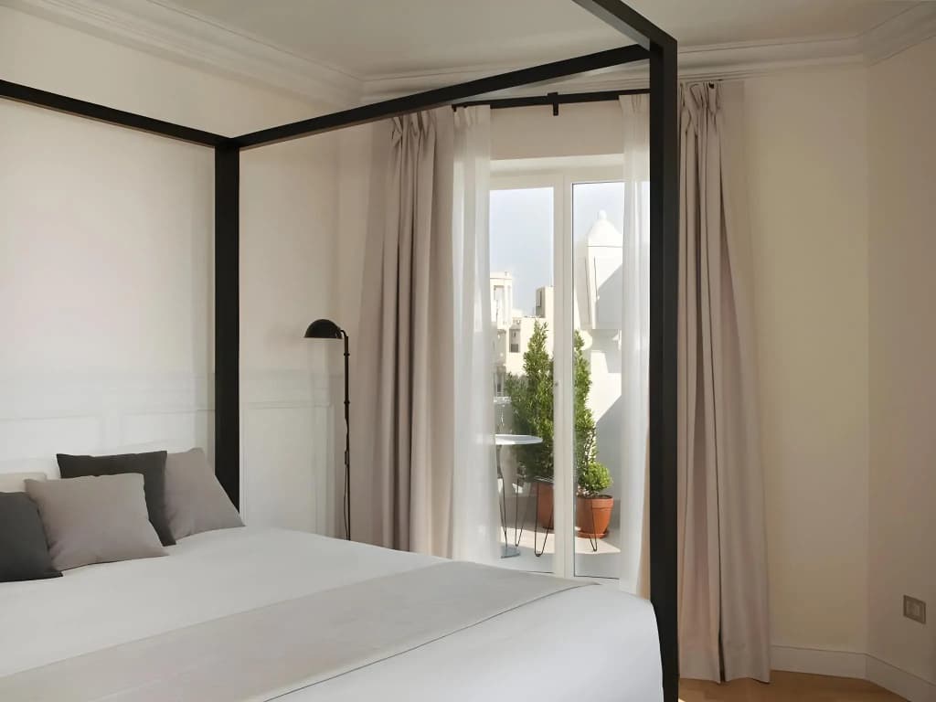 Dear Hotel Madrid - photo 3